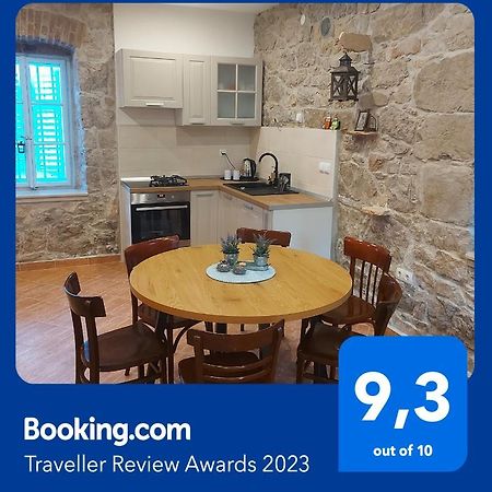 Holiday Home Pepe Banj Exterior photo